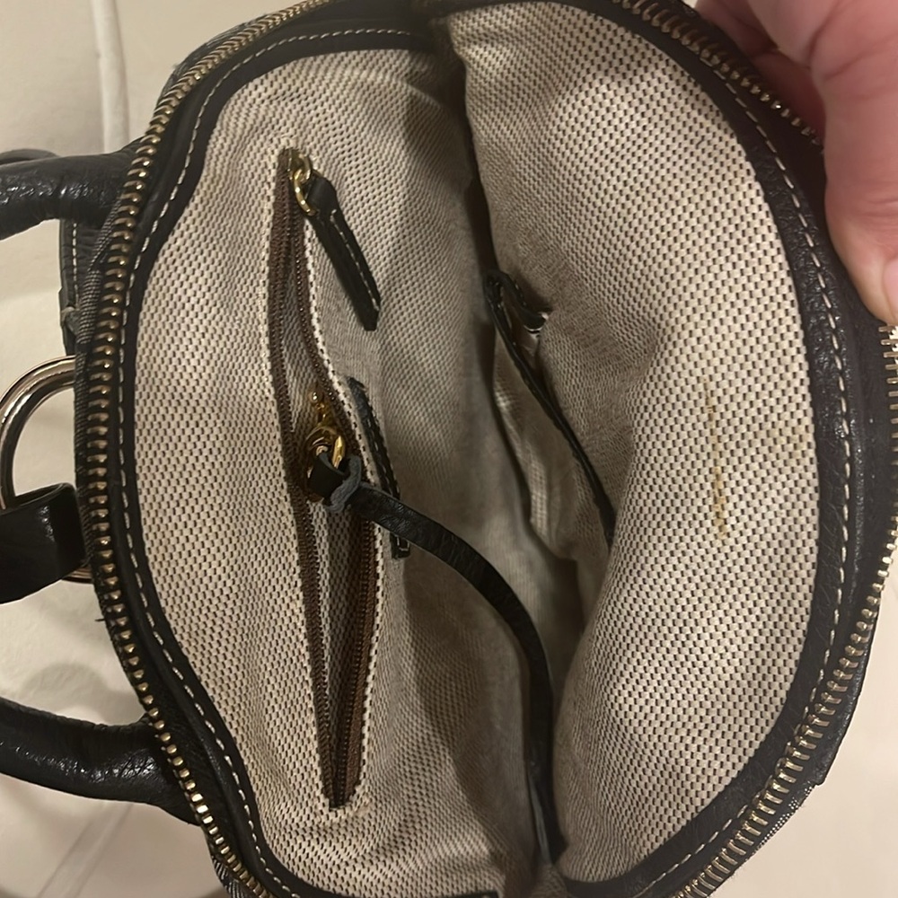 Dooney & Bourke backpack - Picture 5 of 8